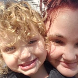 Meet your Posher, Annie